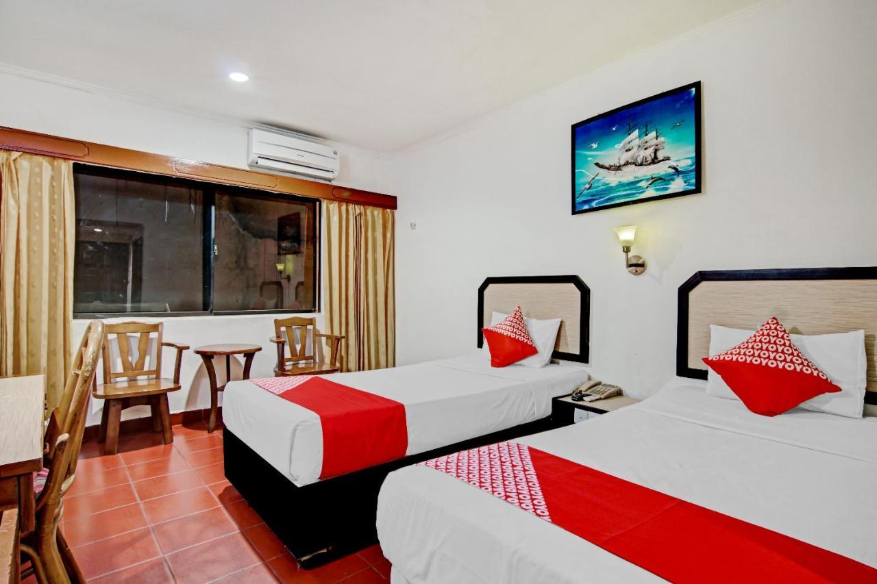 Oyo 90697 Hotel Wisata Думай Экстерьер фото